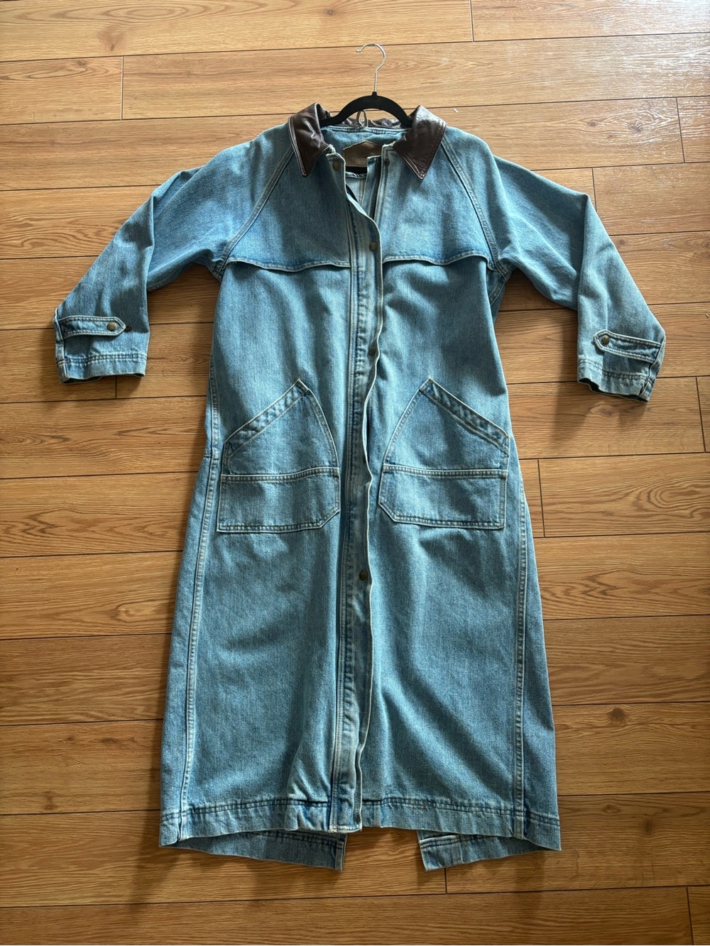 Vintage Woolrich Long Denim Duster Coat – Leather Collar – M